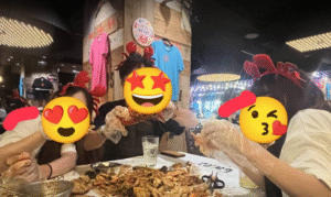 ダンシングクラブ手掴みカニ料理