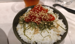 だんちょうてーすじこ飯