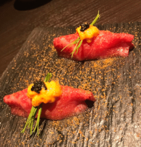 テジテジ牛寿司