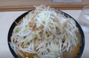 ラーメン二郎京成大久保味噌ラーメン