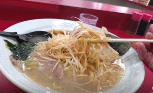 ニューラーメンショップ松戸丸山店ネギラーメン